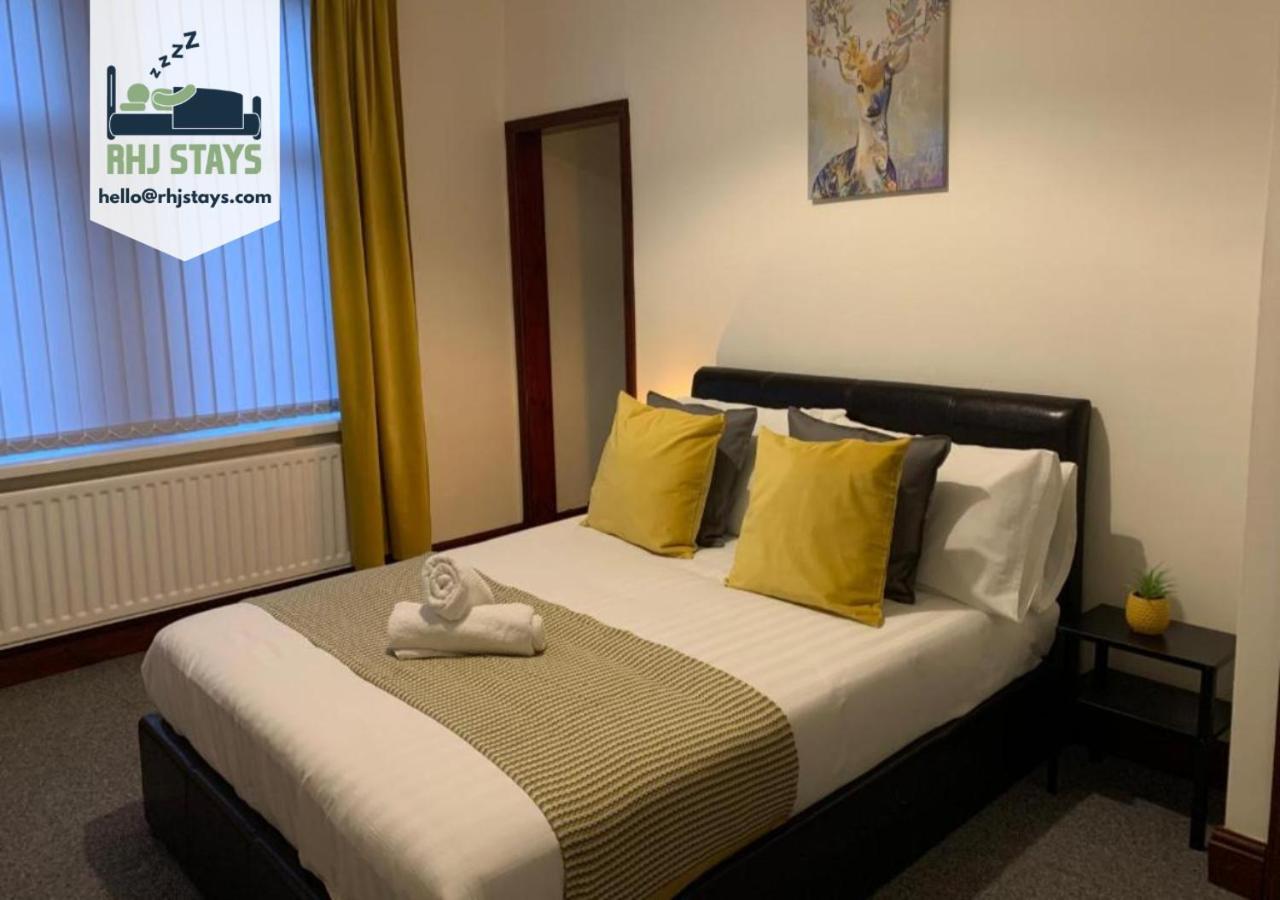 Rodsley - 2 Bedroom 1St Floor Flat Free Parking Wifi And Netflix Ґейтсгед Екстер'єр фото